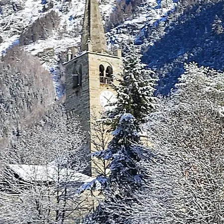 Centro Brusson. Apartment *